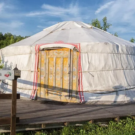 索赛塔阿格里科拉卡赛哥拉瑞农家乐 * 塔罗谷镇