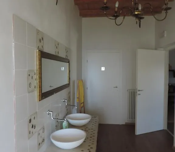 Società Agricola Cacigolara Alloggio per agriturismo Borgo Val di Taro